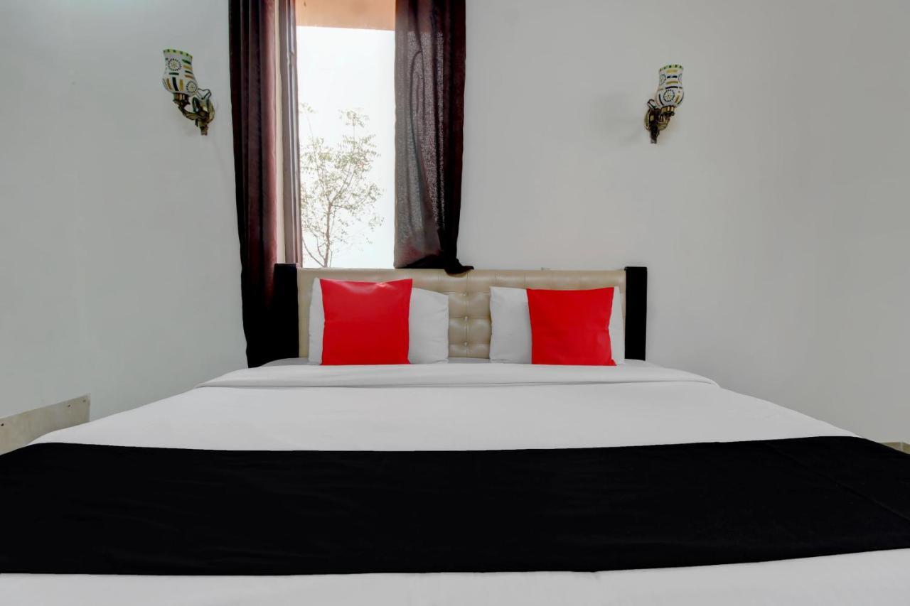 Elegance Resort Mathura Exterior photo